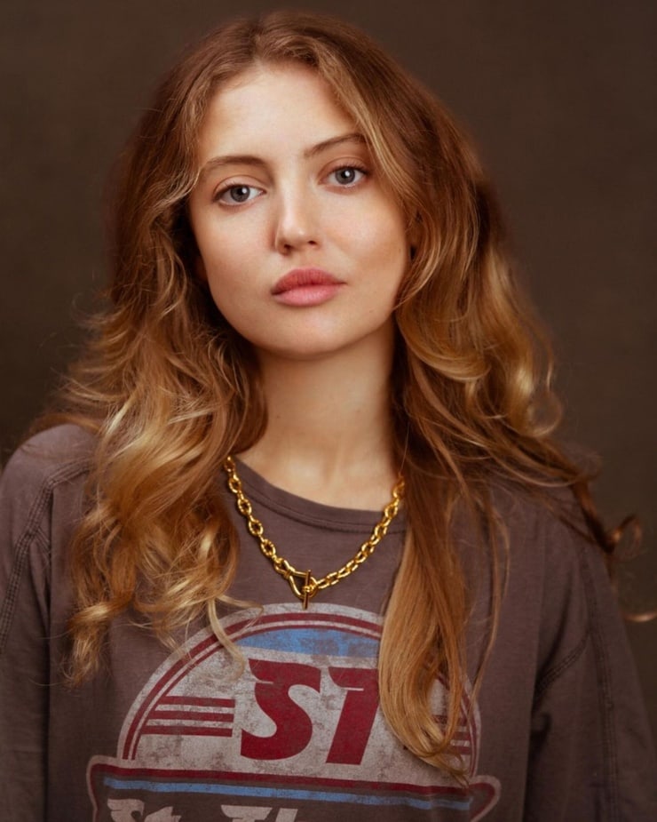 Amelia Clarkson Amelia Clarkson