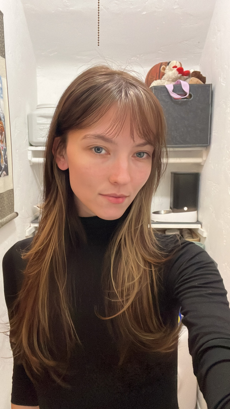 Savvy Taylor Savvy Taylor