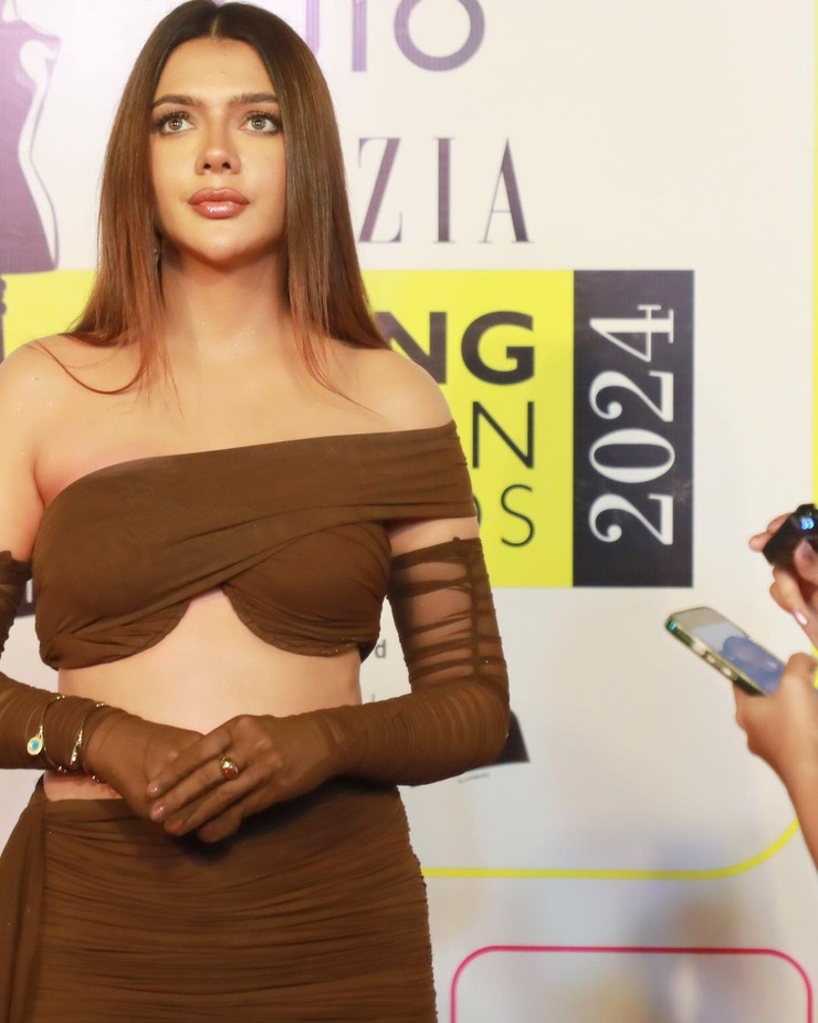Ruhi Singh Ruhi Singh