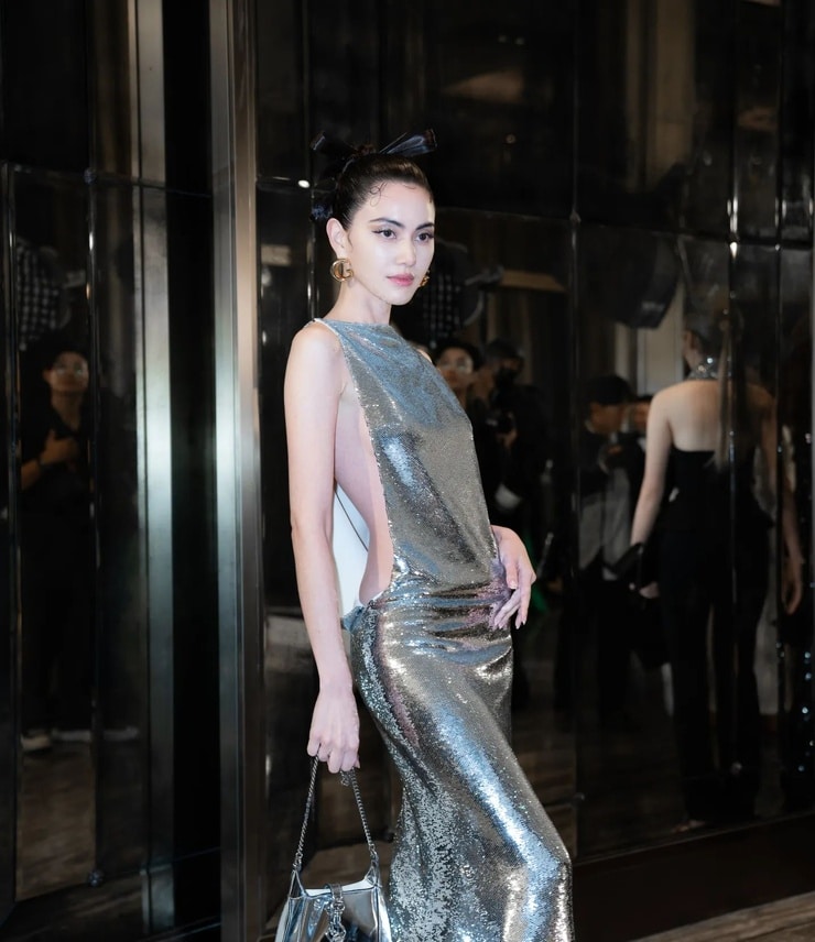 Davika Hoorne Davika Hoorne
