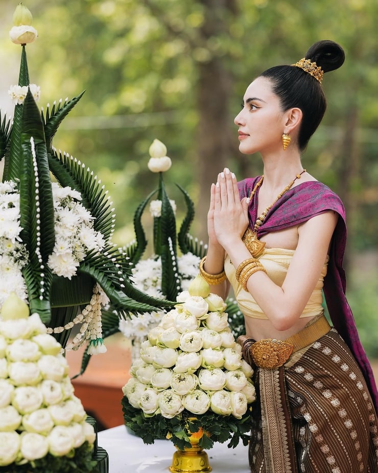 Davika Hoorne