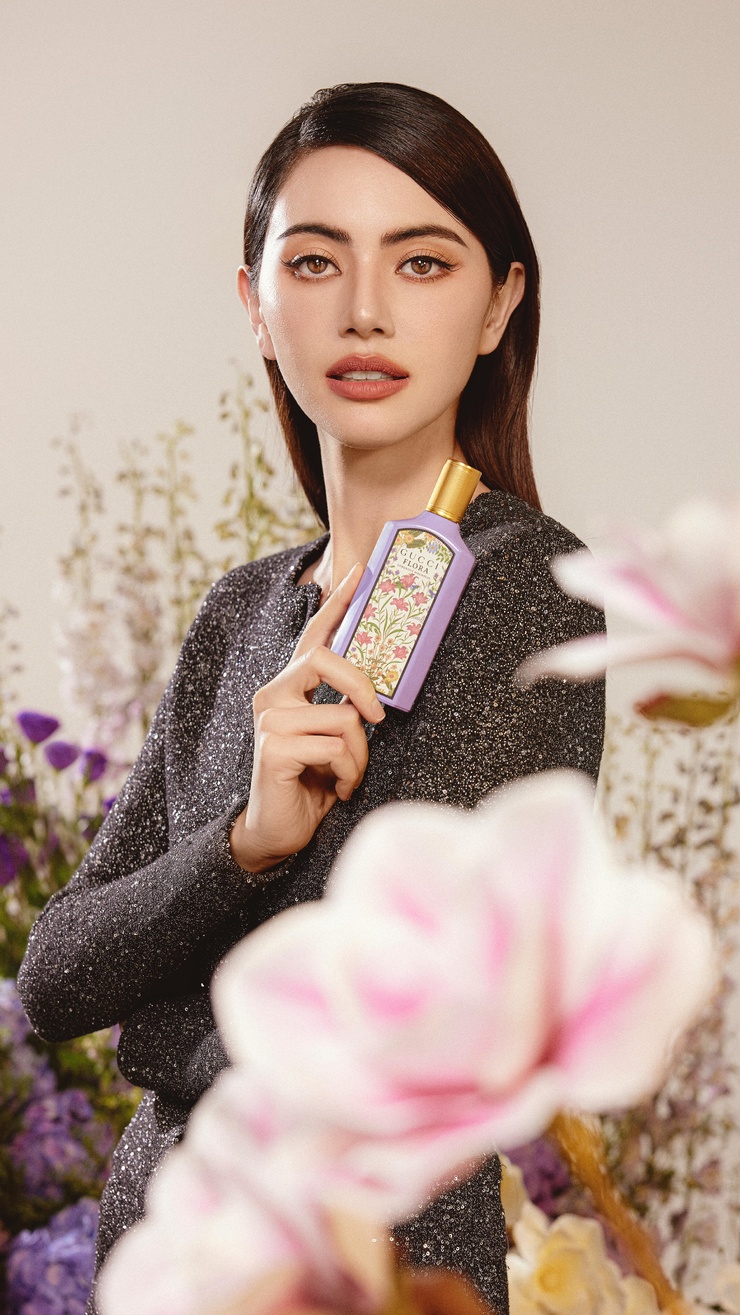 Davika Hoorne Davika Hoorne