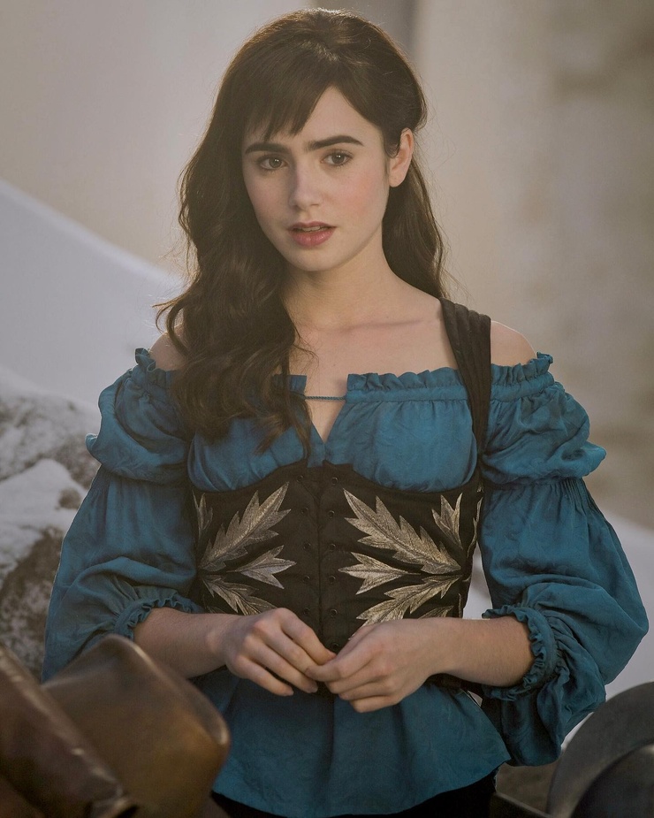 Lily Collins Lily Collins