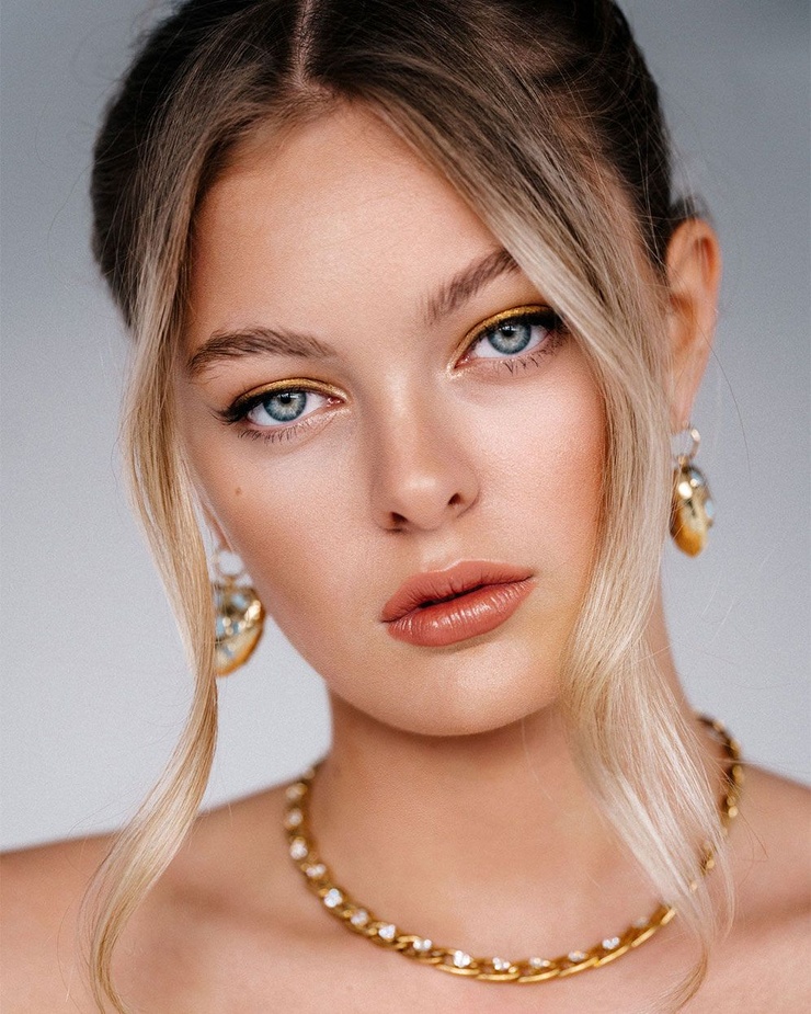 Lauren Alexander Lauren Alexander