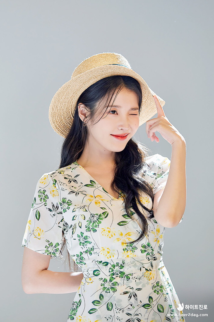 IU