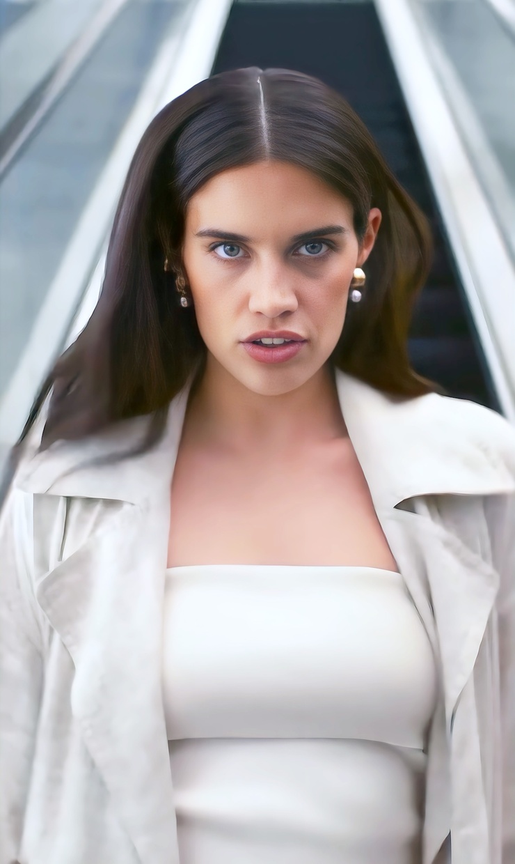 Sara Sampaio Sara Sampaio