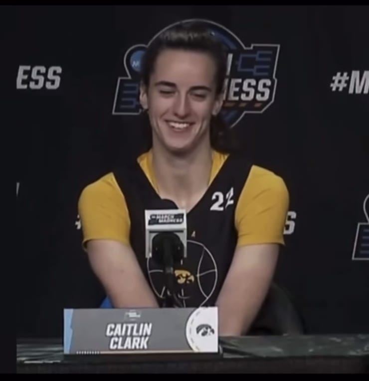 Caitlin Clark (ii)