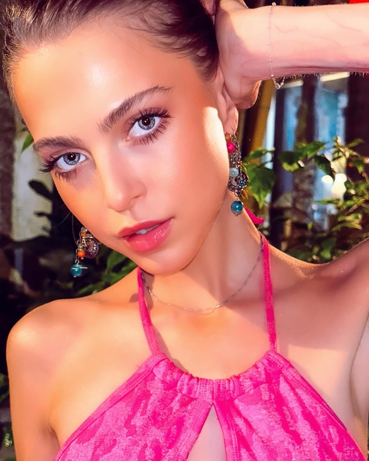 Anne Winters Anne Winters