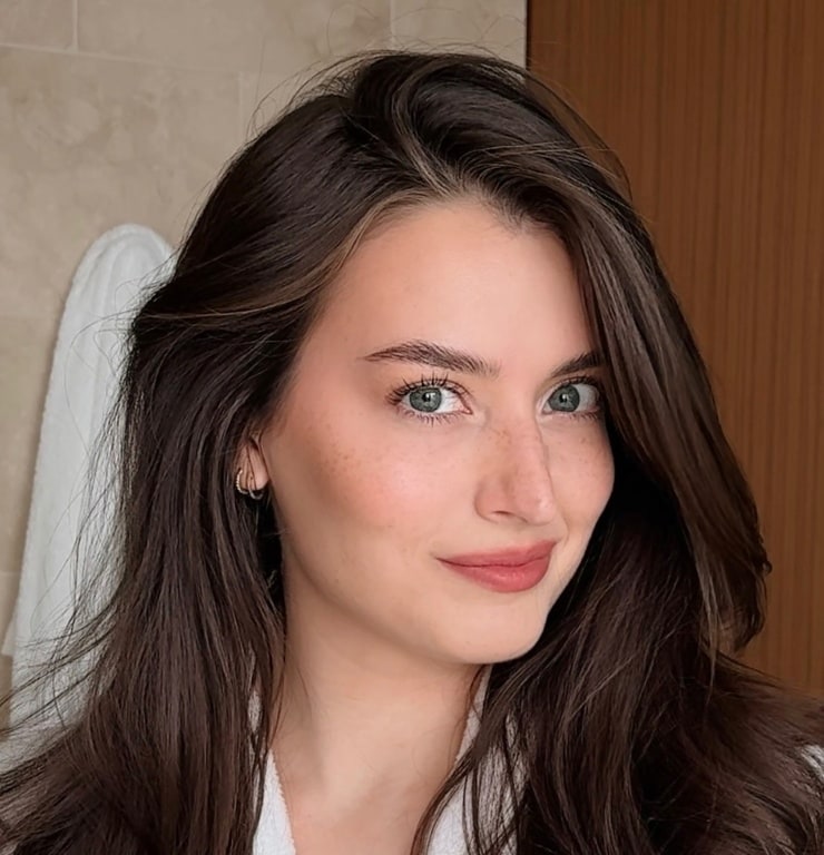 Jessica Clements