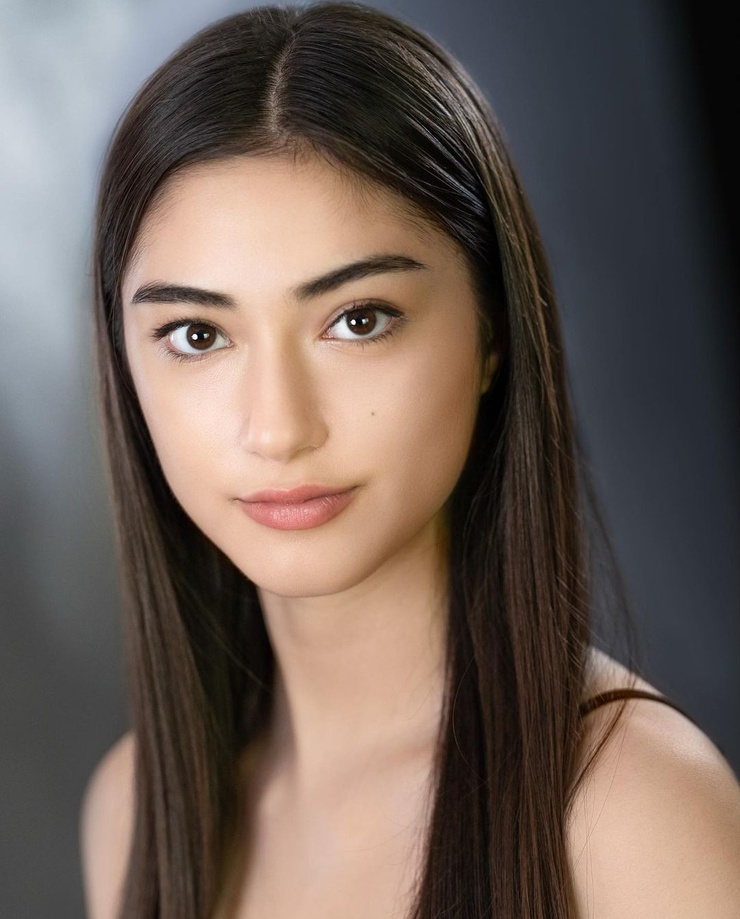 Anna Aya