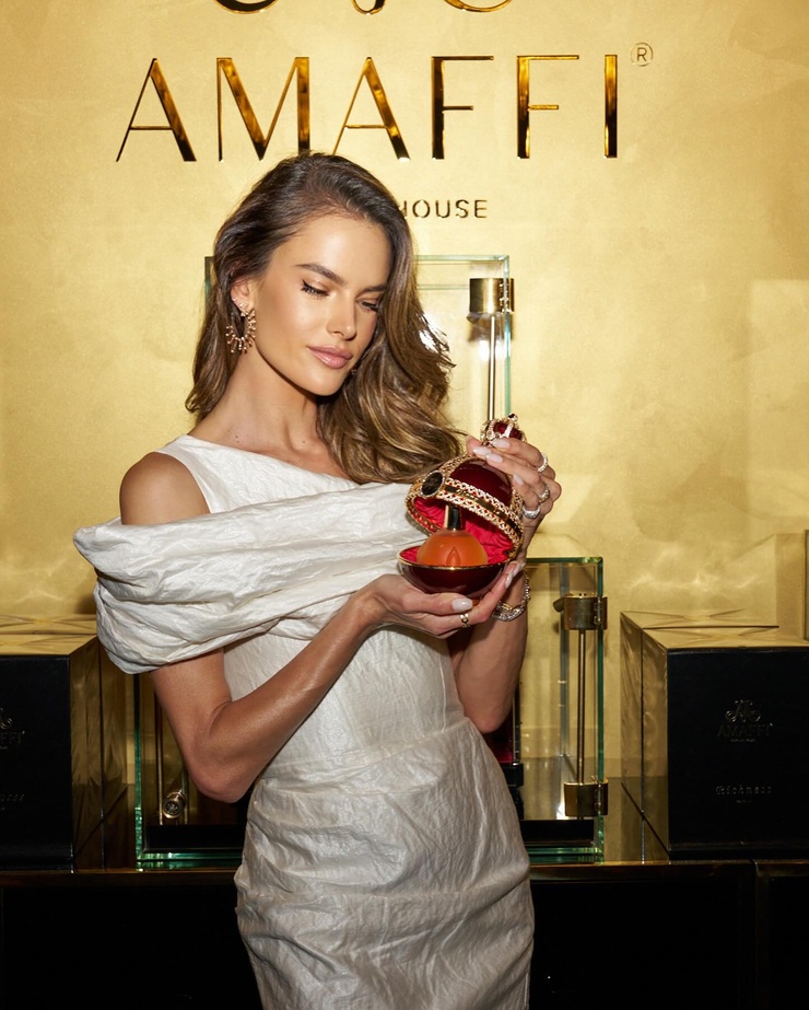 Alessandra Ambrosio Alessandra Ambrosio