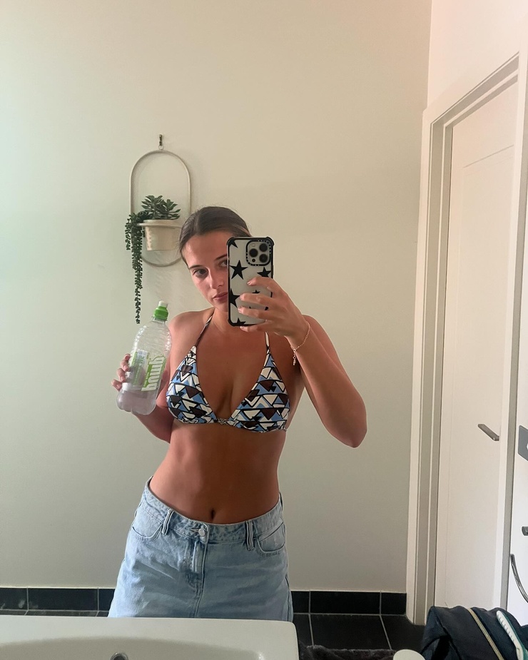 taya brooks taya brooks