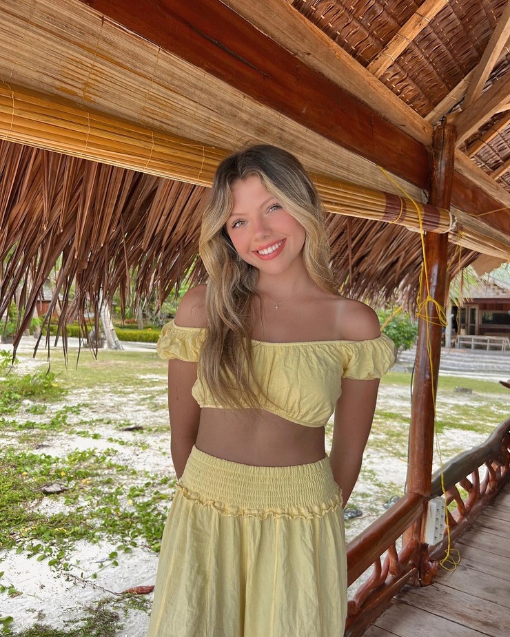Neela Jolene