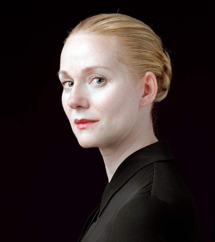 Laura Linney