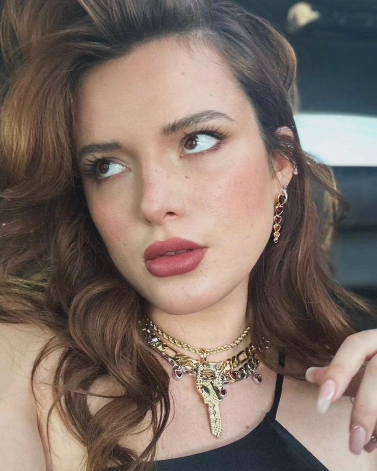 Bella Thorne