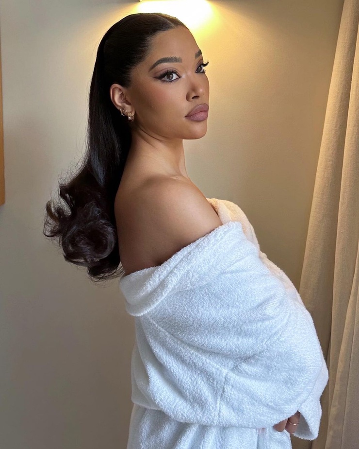 Ming Lee Simmons