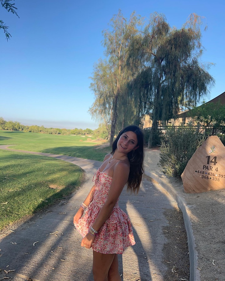 Meena Shahri