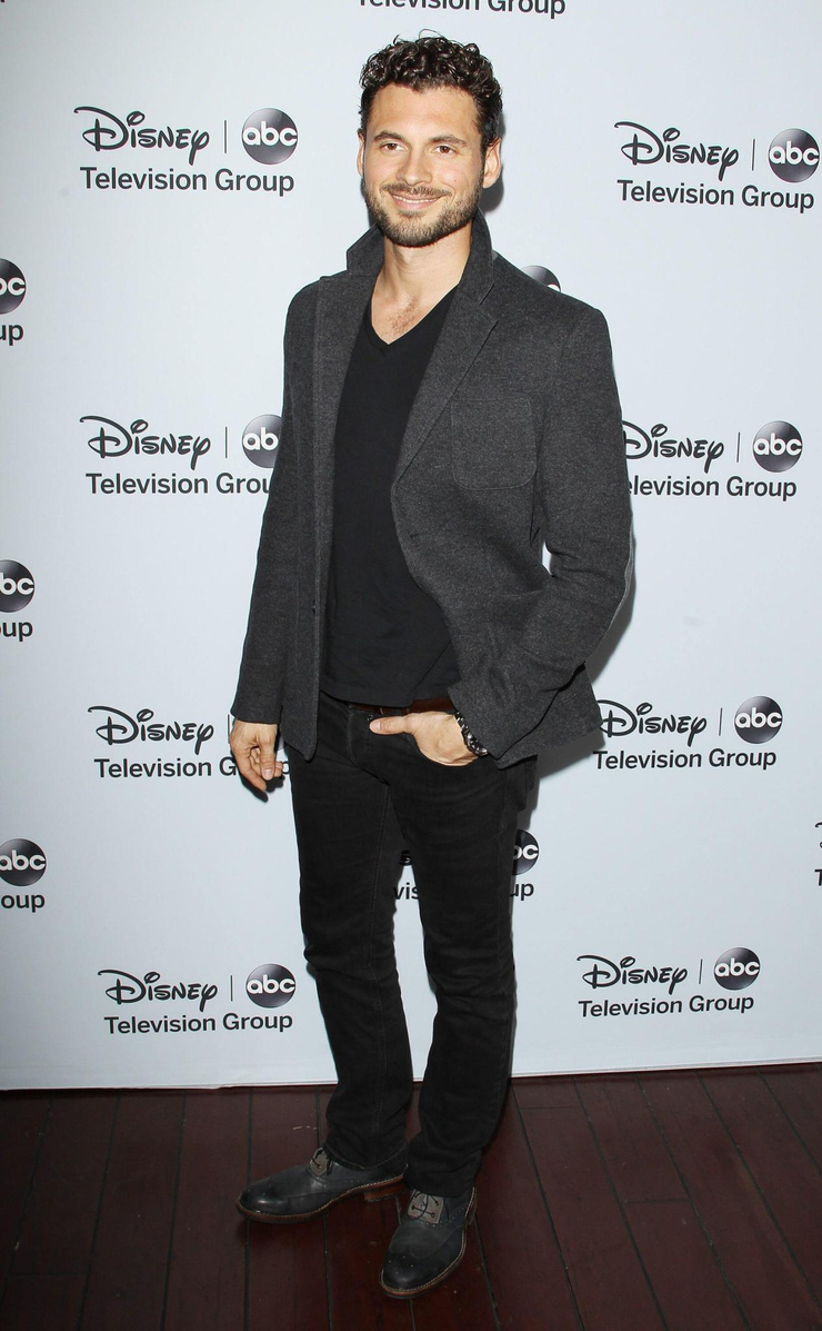 Adan Canto