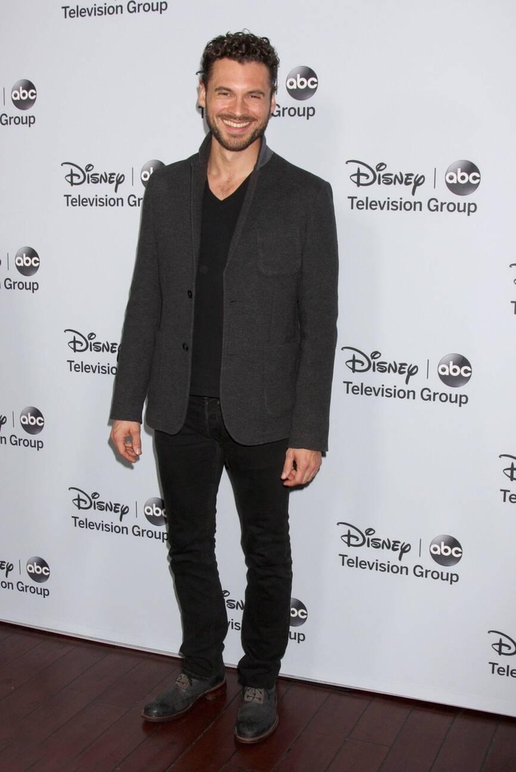 Adan Canto