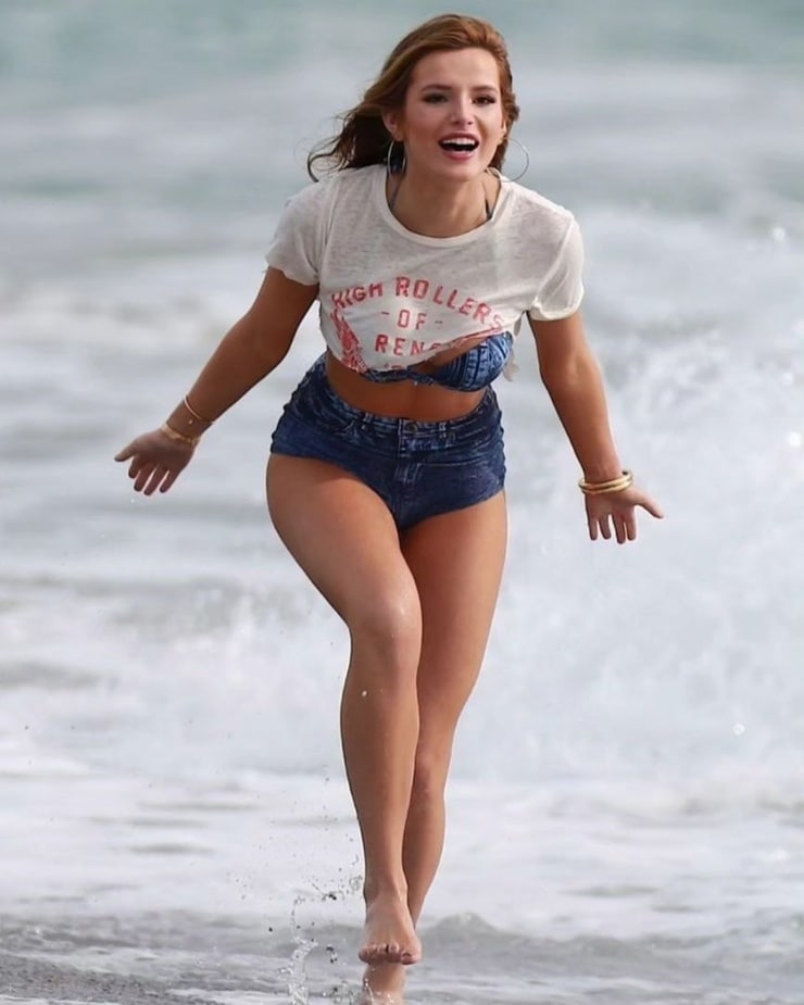 Bella Thorne Bella Thorne