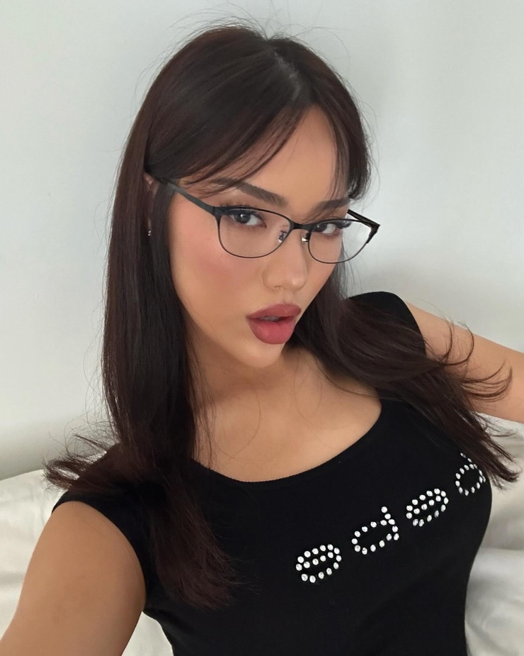 Amberly Xuan Amberly Xuan