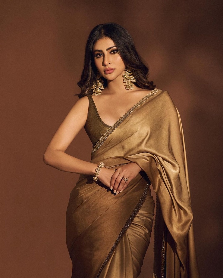 Mouni Roy