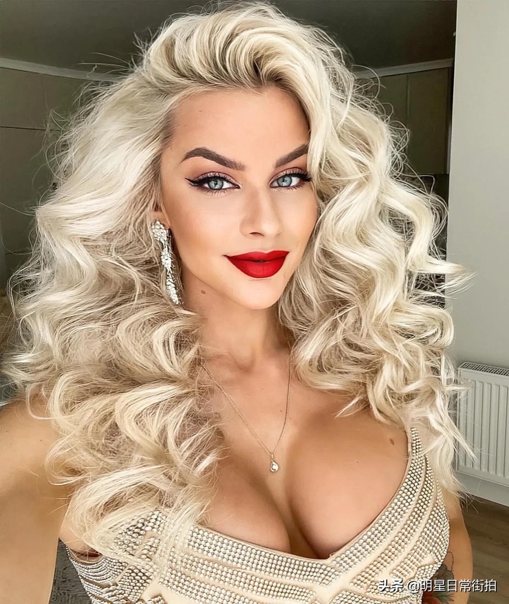 Elena Diamond
