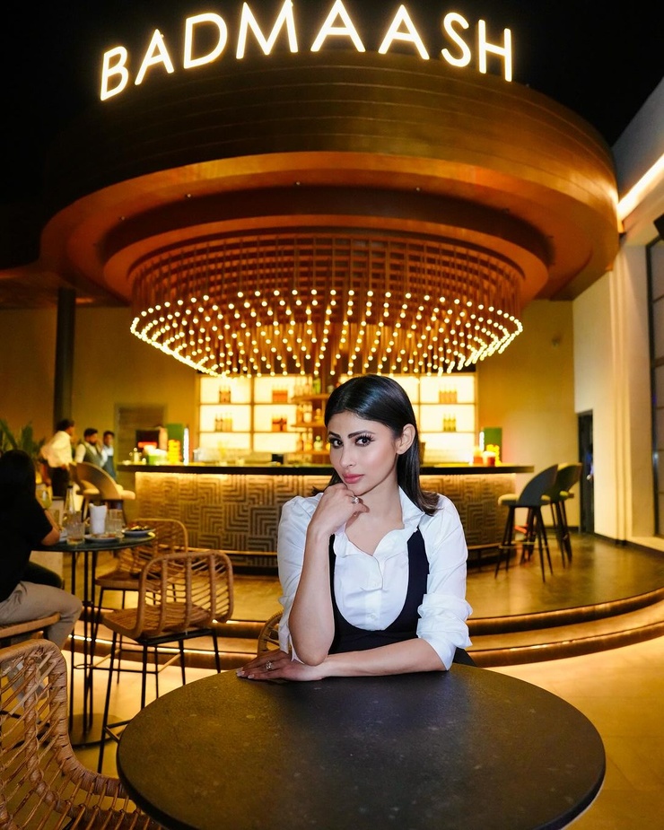 Mouni Roy