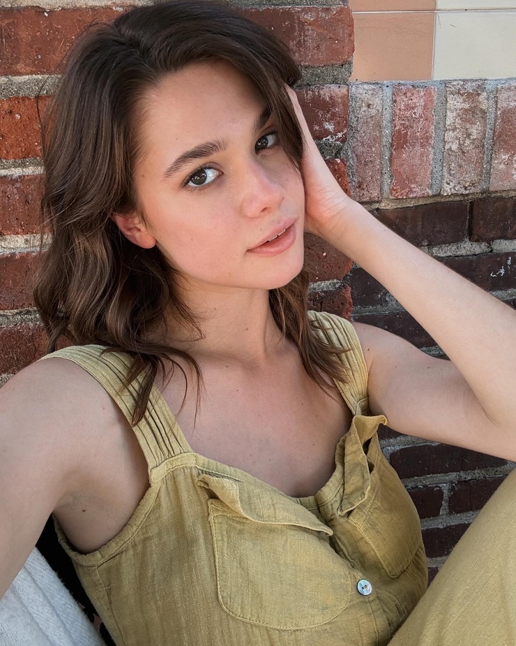 Michelle Ellyse Schlaman Michelle Ellyse Schlaman