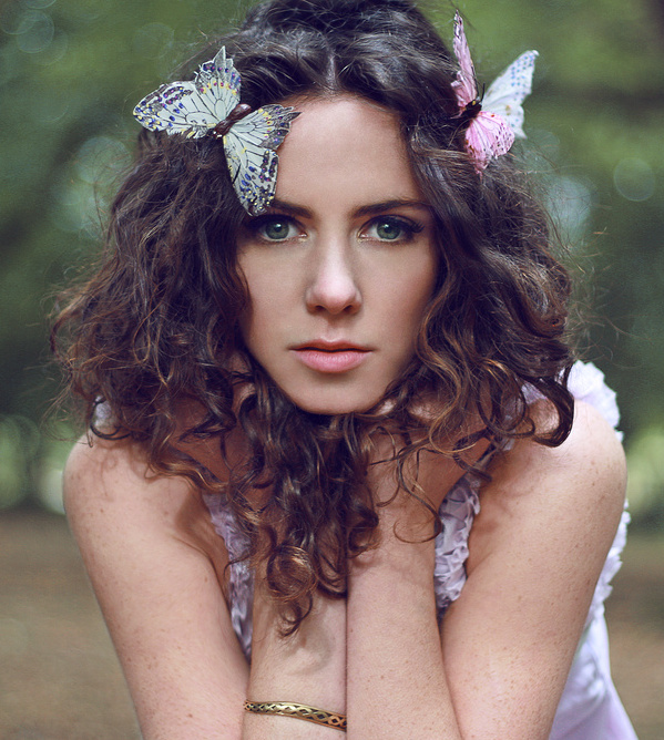 Amy Manson