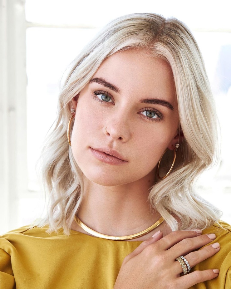 Elle Chapman