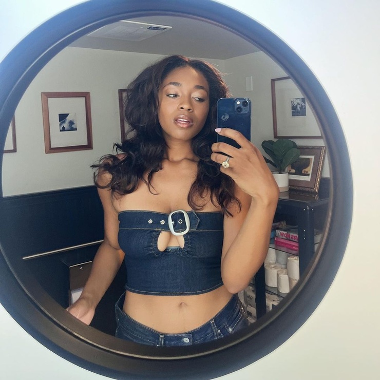 Simone Joy Jones