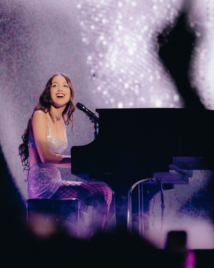 Olivia Rodrigo Olivia Rodrigo