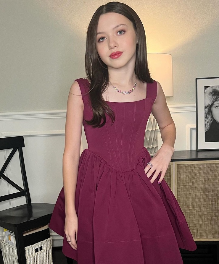 Violet McGraw Violet McGraw