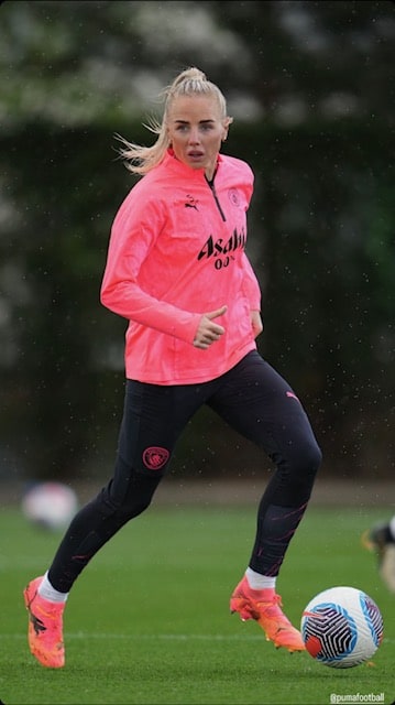 Alex Greenwood