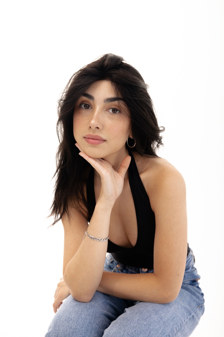 Alexa Mansour Alexa Mansour