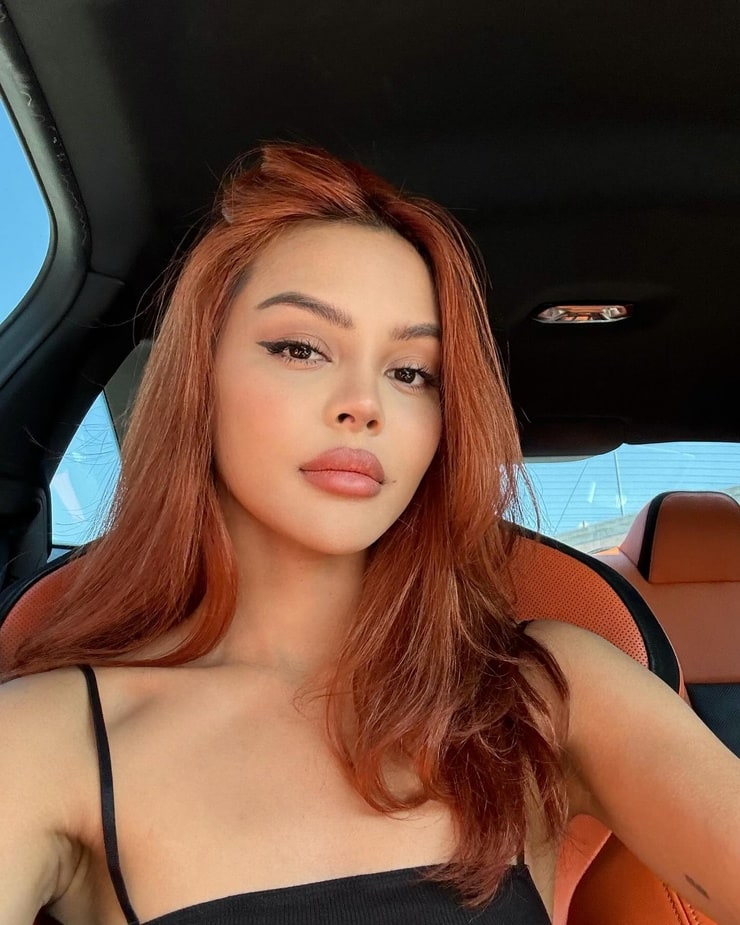 Lily Maymac