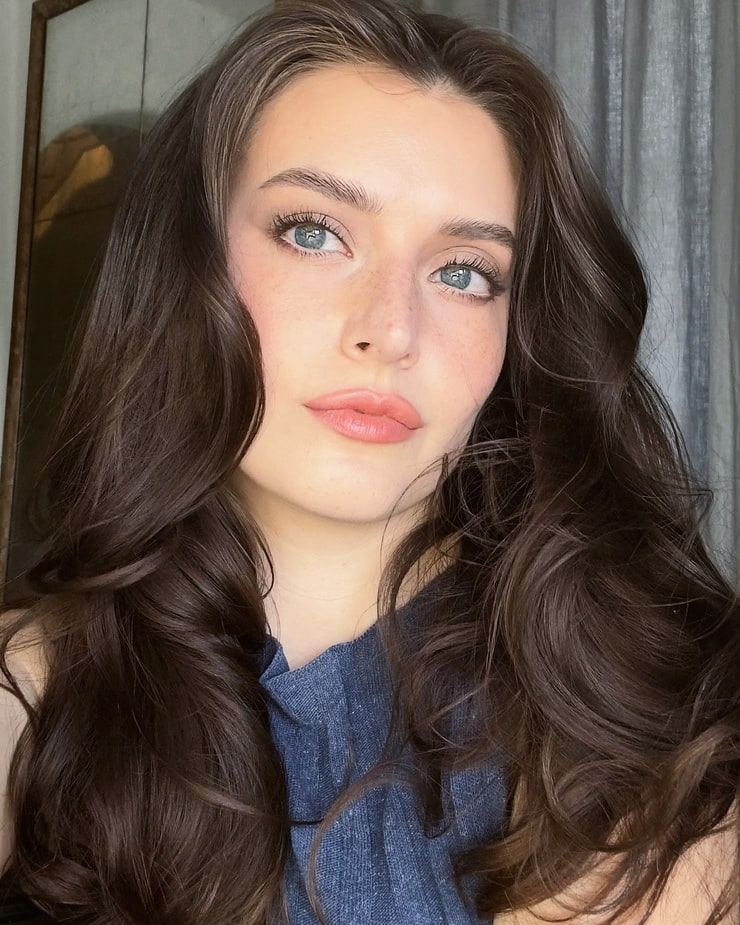 Jessica Clements