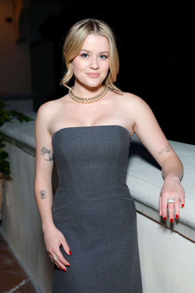 Ava Phillippe