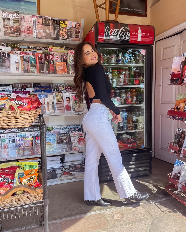 Ava Allan
