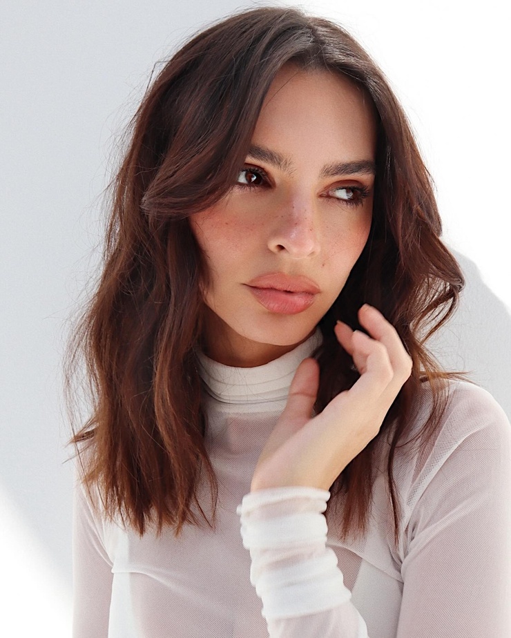 Emily Ratajkowski Emily Ratajkowski
