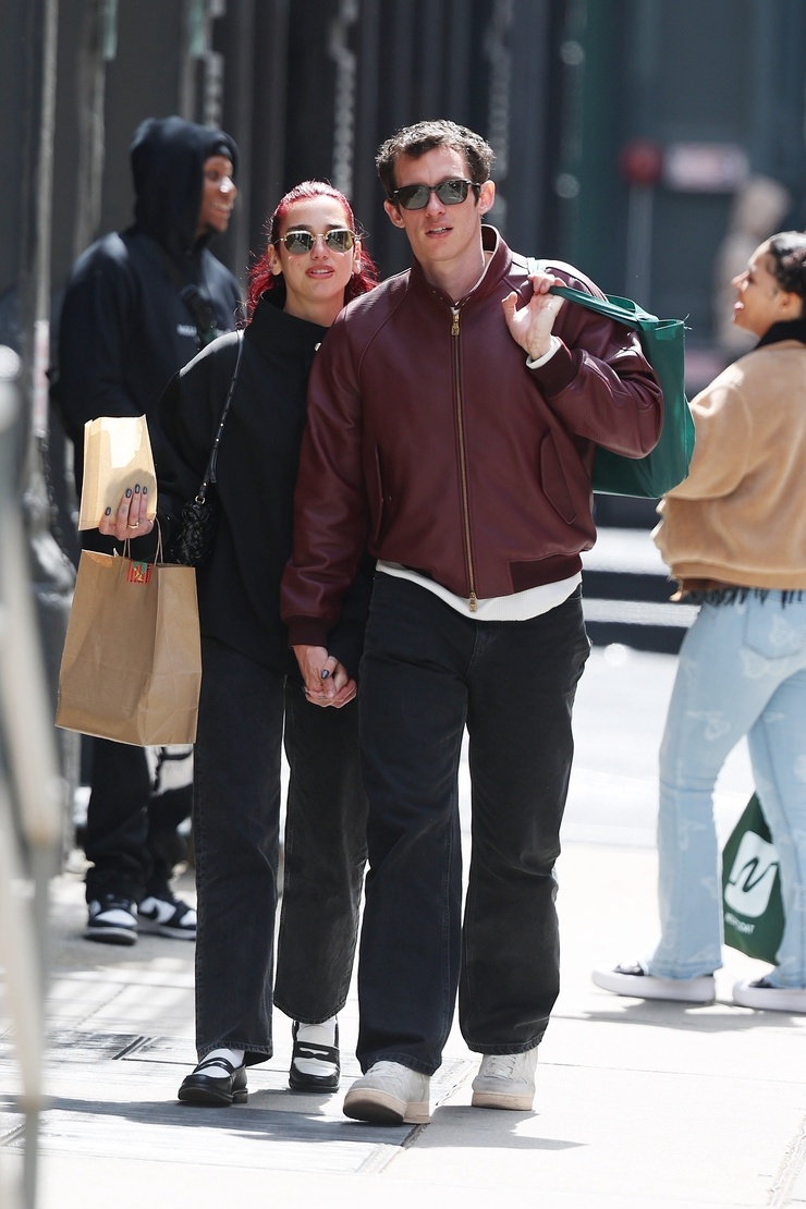 Dua Lipa