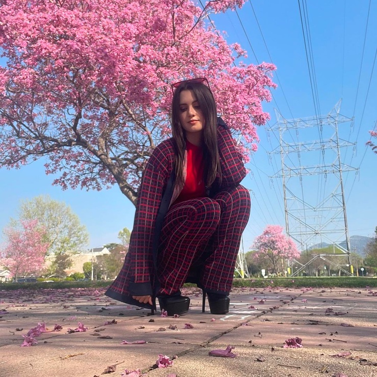 Laura Marano