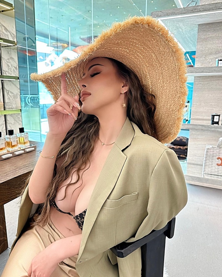 Sunshine Guimary