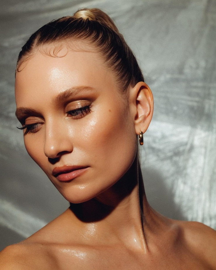 Carolin Niemczyk Carolin Niemczyk
