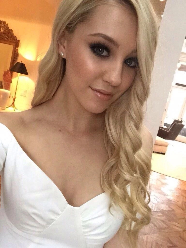 Ava Sambora Ava Sambora