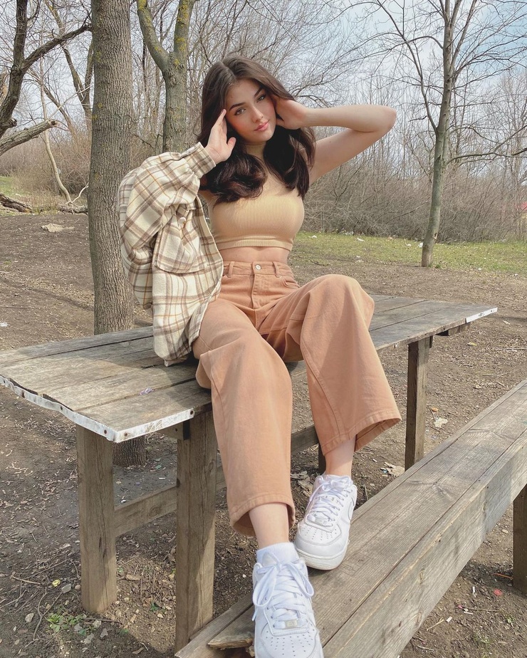 Andreea Bostanica
