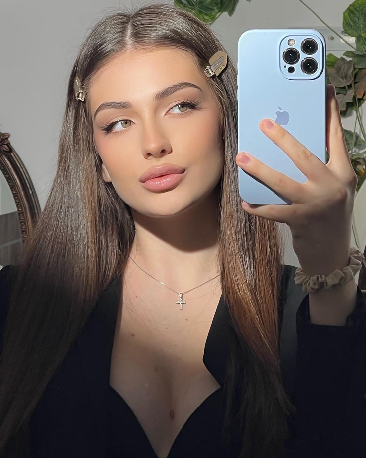 Andreea Bostanica