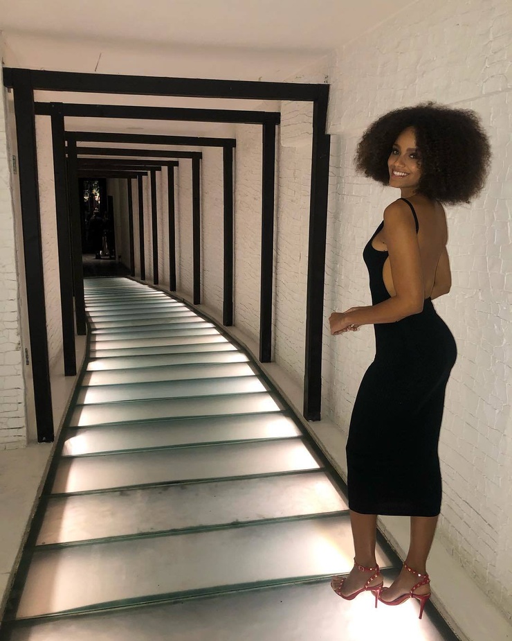 Alicia Aylies