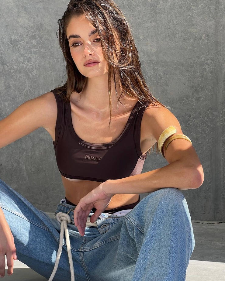 Picture of Cate Collins